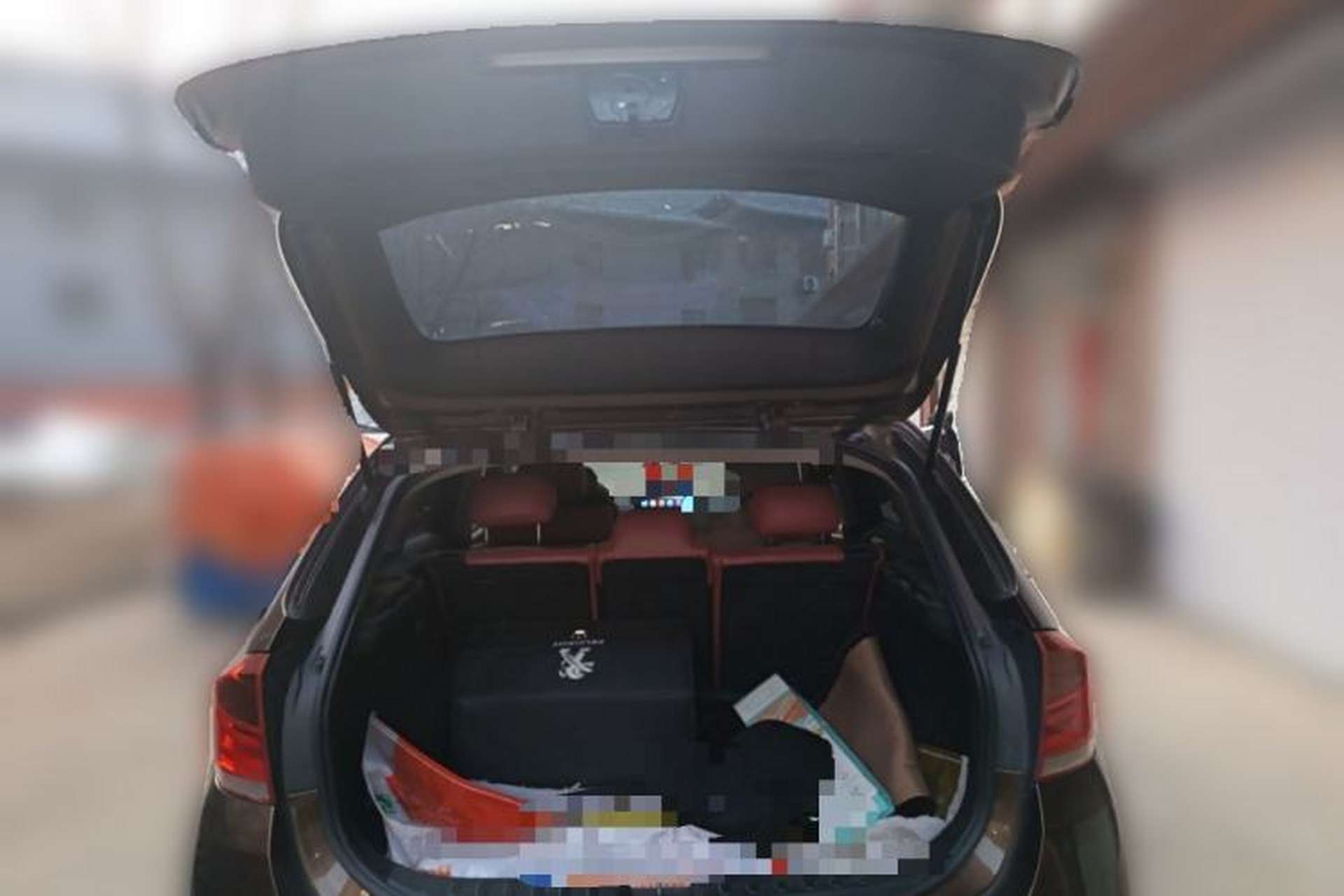 Used BMW X1 2012 sDrive18i Fashion Model Trunk
