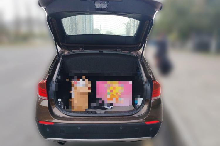 Used BMW X1 2012 sDrive18i Fashion Model Trunk