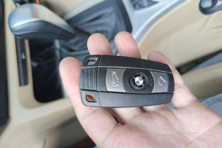 Used BMW X1 2012 sDrive18i Luxury Model Vehicle Key