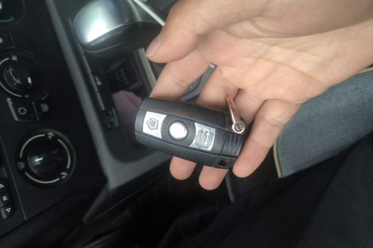Used BMW X1 2012 sDrive18i Fashion Model Vehicle Key