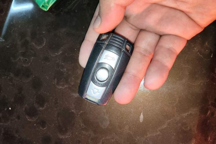 Used BMW X1 2012 sDrive18i Fashion Model Vehicle Key