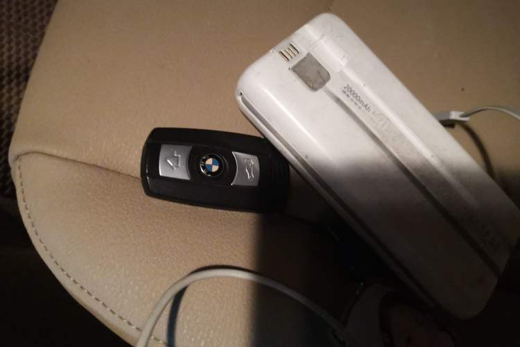 Used BMW X1 2012 sDrive18i Luxury Edition Vehicle Key