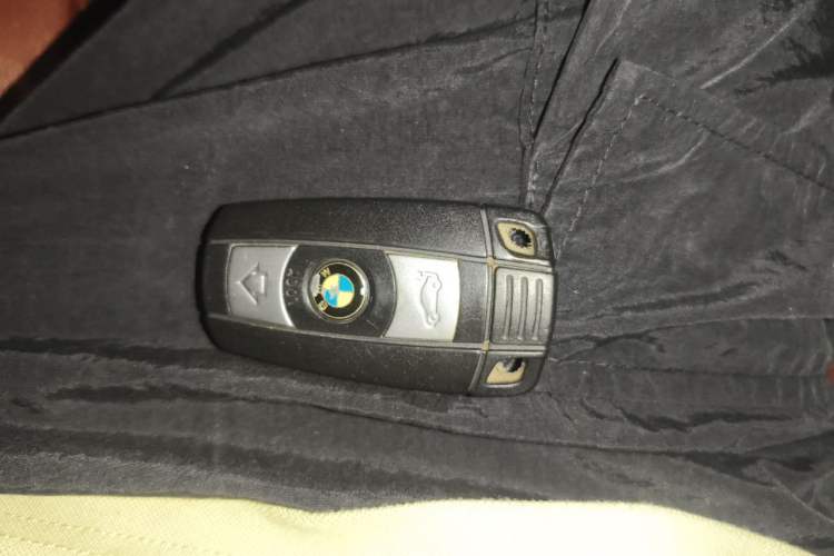 Used BMW X1 2012 xDrive20i Vehicle Key