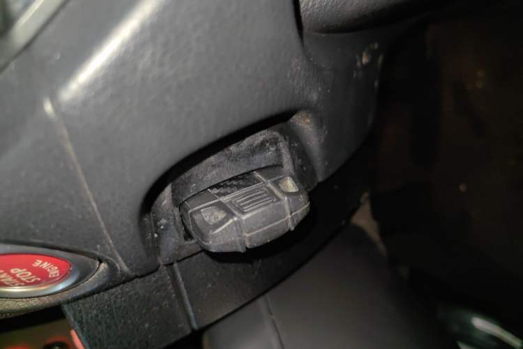 Used BMW X1 2012 sDrive18i Fashion Model Vehicle Key