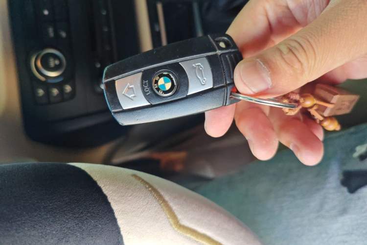 Used BMW X1 2012 sDrive18i Luxury Model Vehicle Key