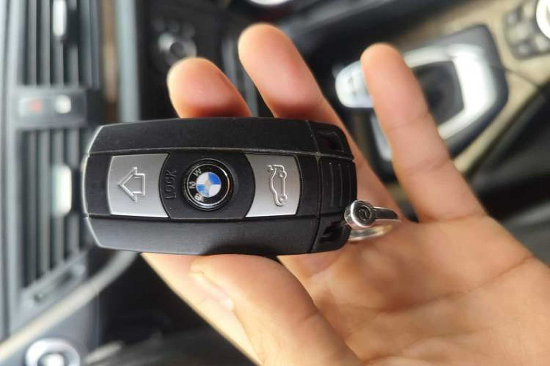 Used BMW X1 2012 xDrive20i Vehicle Key
