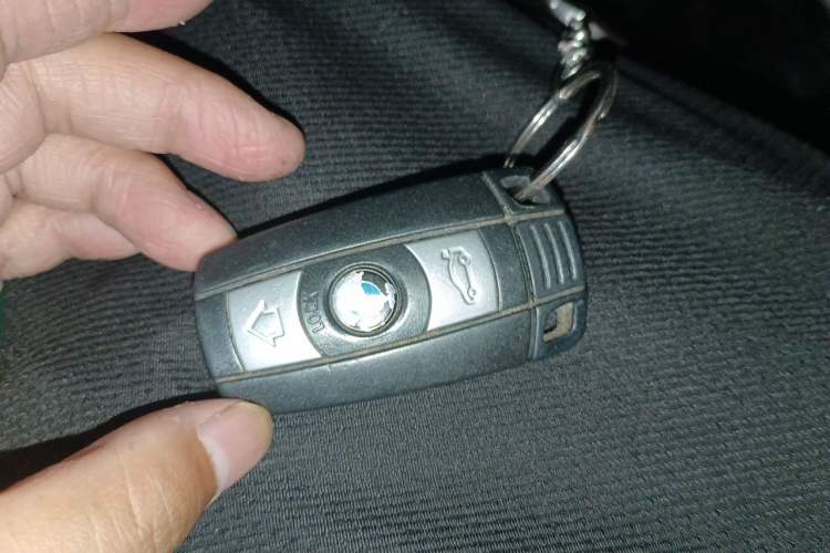 Used BMW X1 2012 xDrive20i Vehicle Key
