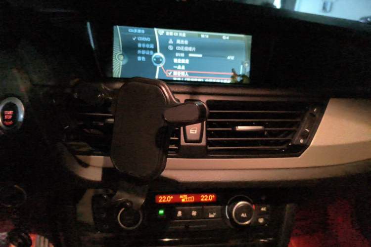 Used BMW X1 2012 sDrive18i Luxury Edition Audio And AC Panel