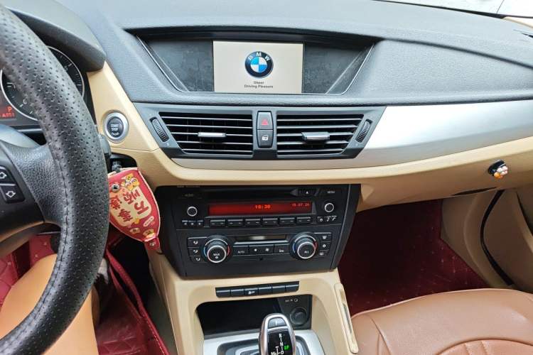 Used BMW X1 2012 sDrive20i Leading Model Audio And AC Panel