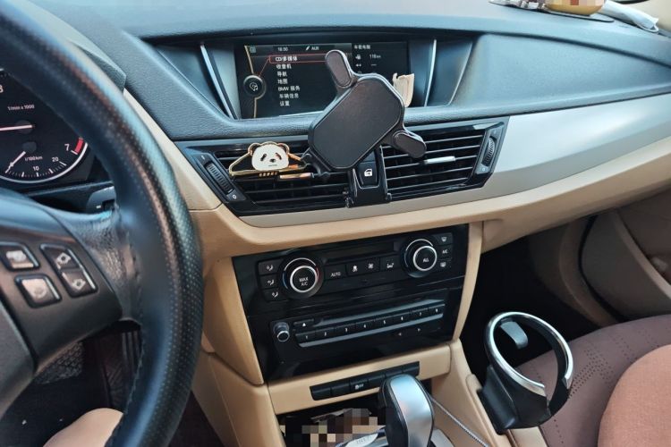 Used BMW X1 2012 sDrive18i Luxury Edition Audio And AC Panel