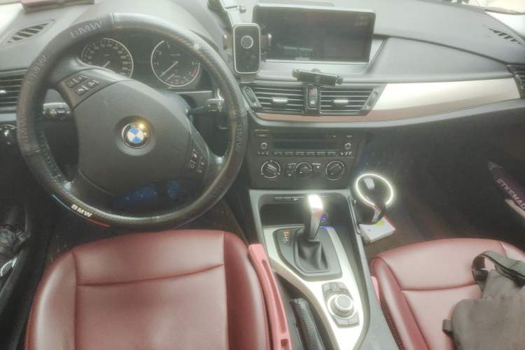 Used BMW X1 2012 sDrive18i Fashion Model Center Console