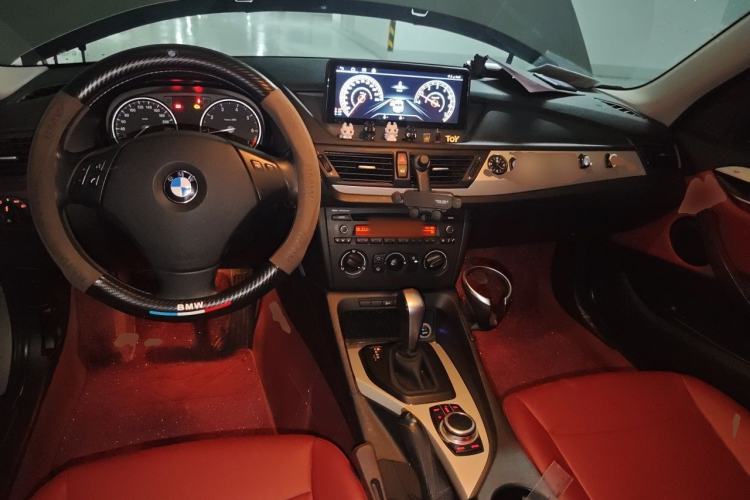 Used BMW X1 2012 sDrive18i Fashion Model Center Console