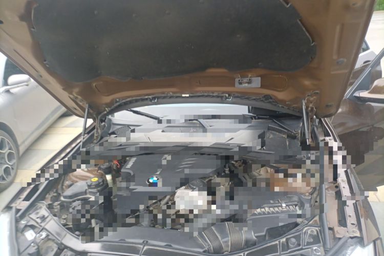 Used BMW X1 2012 xDrive28i Engine Bay