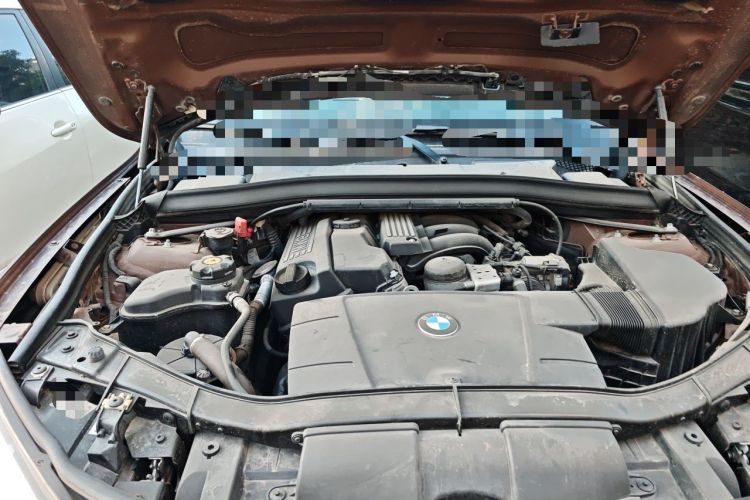 Used BMW X1 2012 sDrive18i Luxury Edition Engine Bay