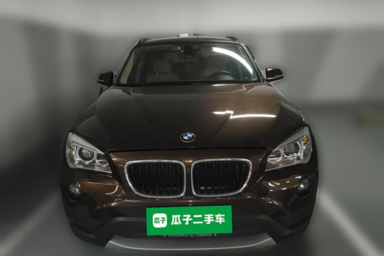 Used BMW X1 2012 sDrive18i Luxury Edition Front