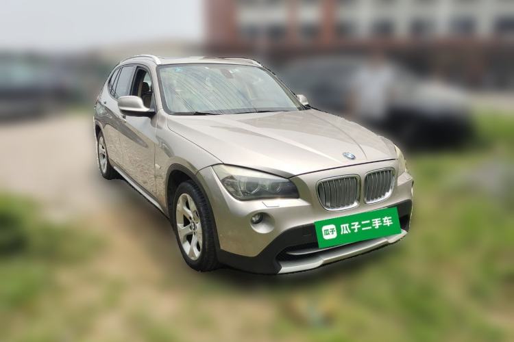Used BMW X1 2012 sDrive18i Luxury Model Front Right 45 Deg