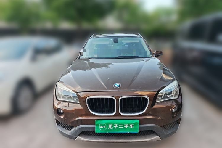 Used BMW X1 2012 sDrive18i Luxury Edition Front