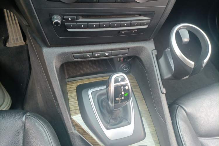 Used BMW X1 2012 xDrive28i Gear Lever