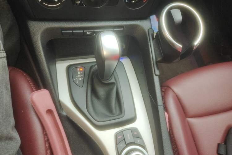Used BMW X1 2012 sDrive18i Fashion Model Gear Lever