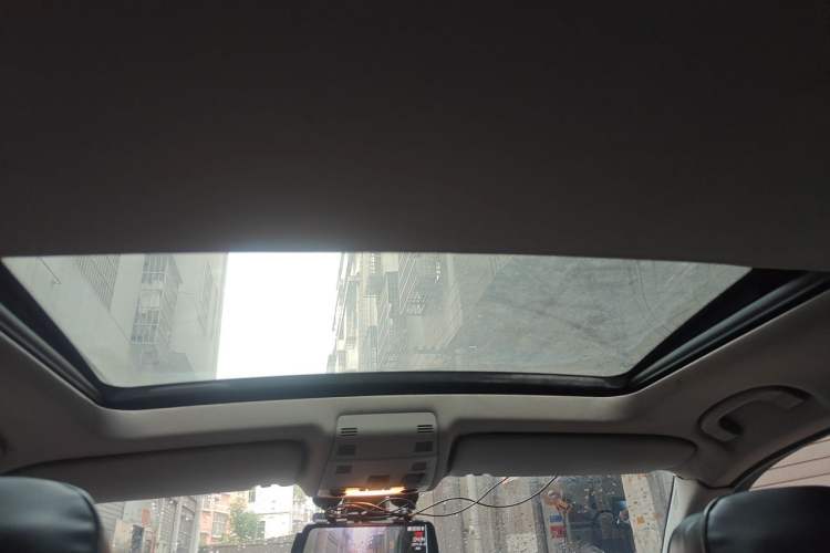Used BMW X1 2012 sDrive18i Luxury Edition Headliner