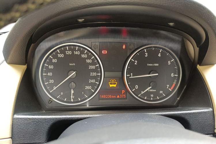 Used BMW X1 2012 sDrive18i Luxury Edition Instrument Cluster