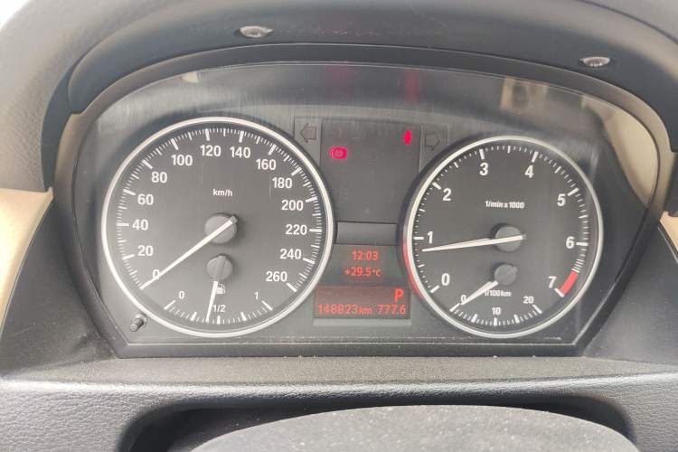 Used BMW X1 2012 sDrive18i Luxury Model Instrument Cluster