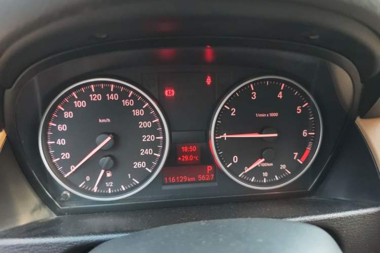 Used BMW X1 2012 sDrive18i Luxury Edition Instrument Cluster