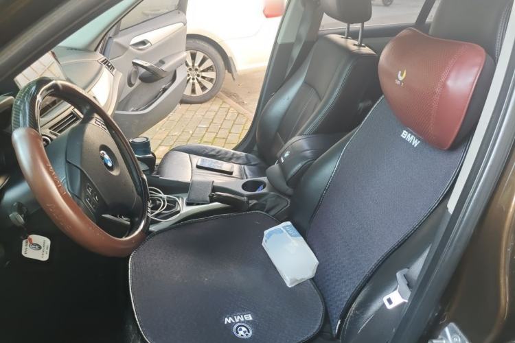 Used BMW X1 2012 sDrive18i Fashion Model Left Front Seat