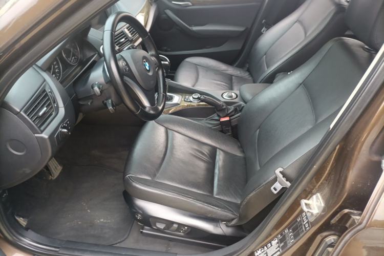 Used BMW X1 2012 xDrive28i Left Front Seat
