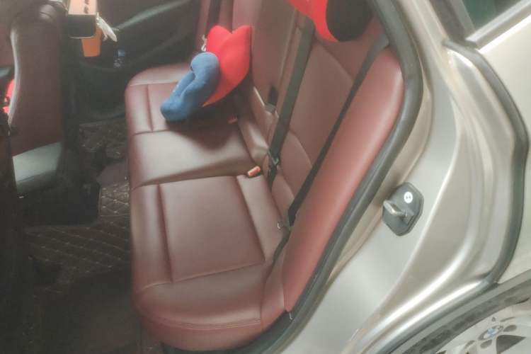 Used BMW X1 2012 sDrive18i Fashion Model Left Rear Seat