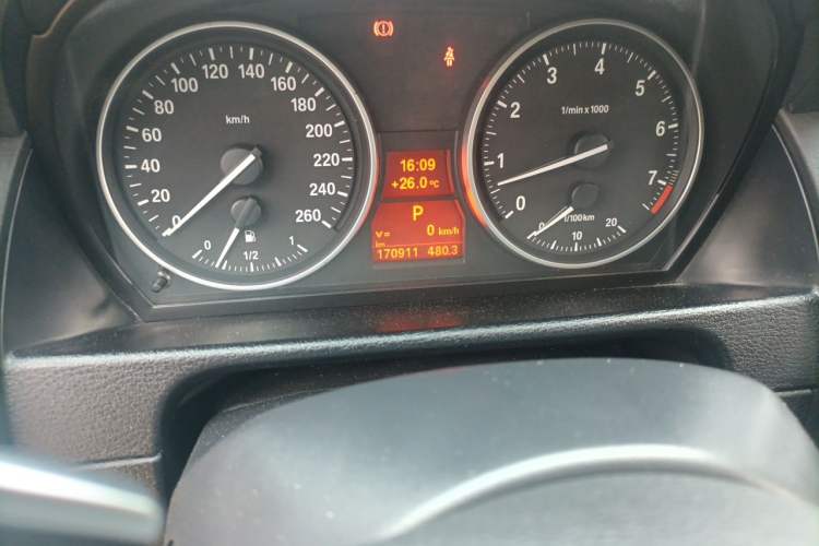 Used BMW X1 2012 xDrive28i Odometer Close Up