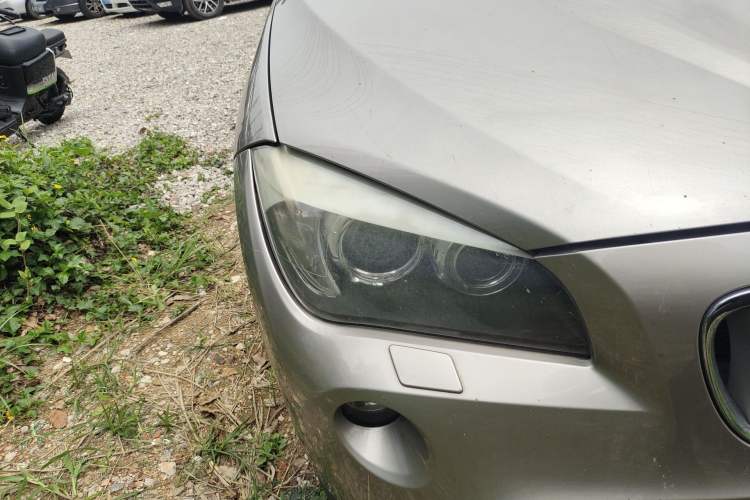 Used BMW X1 2012 sDrive18i Luxury Model Right Front Headlight