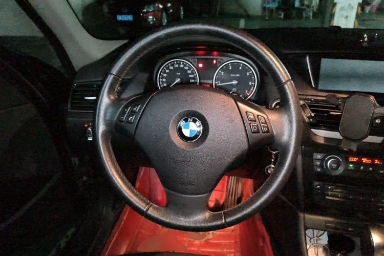 Used BMW X1 2012 sDrive18i Luxury Edition Steering Wheel