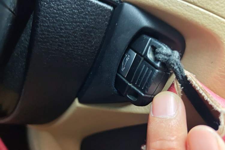Used BMW X1 2012 sDrive20i Leading Model Vehicle Key