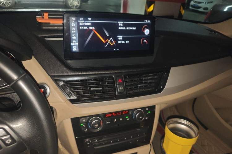 Used BMW X1 2012 sDrive18i Luxury Edition Audio And AC Panel