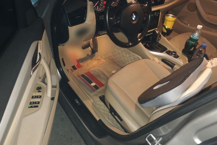 Used BMW X1 2012 sDrive18i Luxury Edition Driver Seat