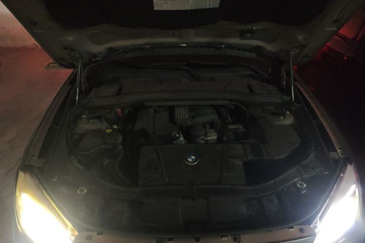 Used BMW X1 2012 sDrive18i Luxury Edition Engine Bay