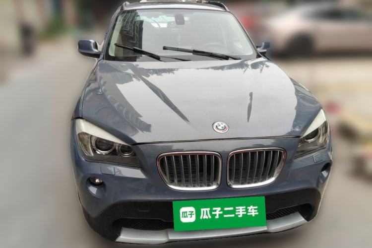 Used BMW X1 2012 sDrive18i Luxury Edition Front