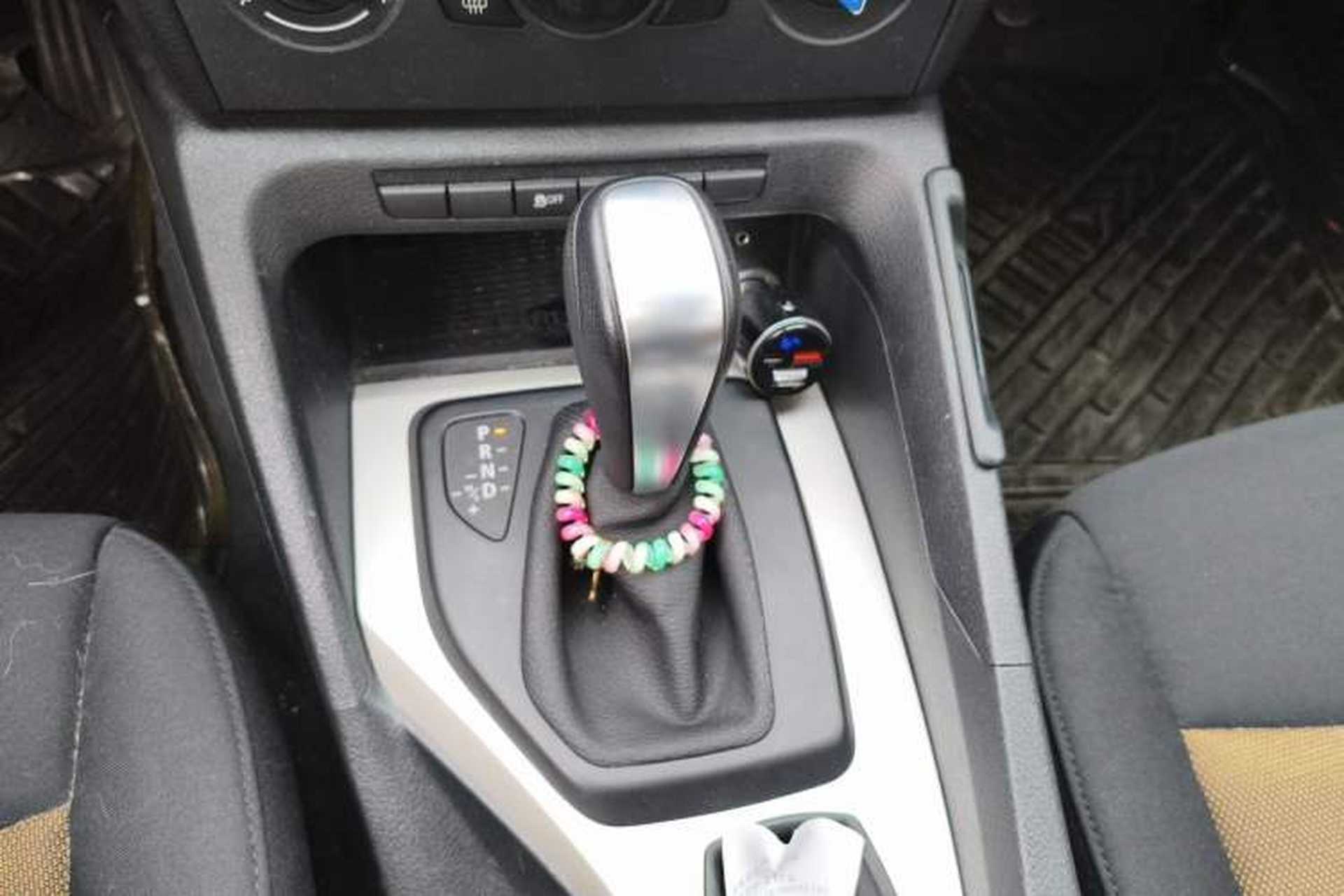 Used BMW X1 2012 sDrive18i Fashion Model Gear Lever