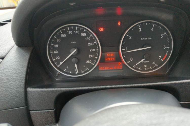 Used BMW X1 2012 sDrive18i Luxury Edition Instrument Cluster