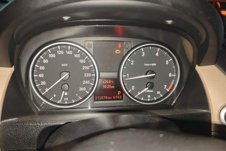 Used BMW X1 2012 sDrive18i Luxury Edition Instrument Cluster