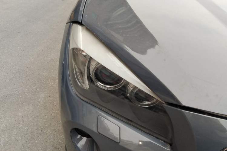 Used BMW X1 2012 sDrive18i Luxury Edition Right Front Headlight