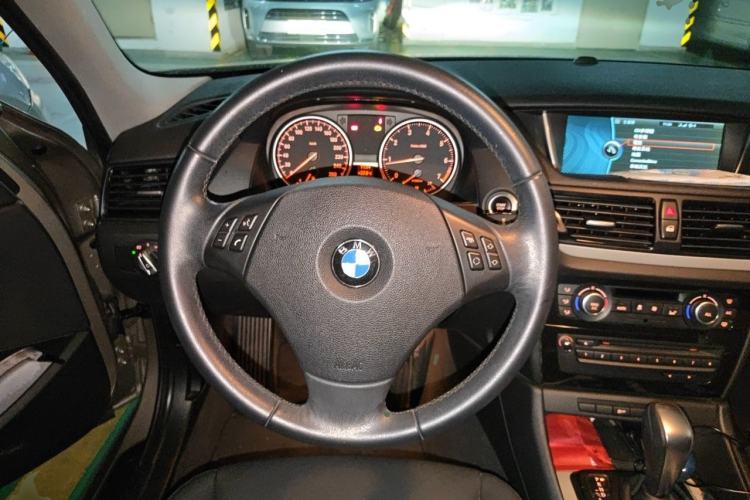 Used BMW X1 2012 sDrive18i Luxury Edition Steering Wheel