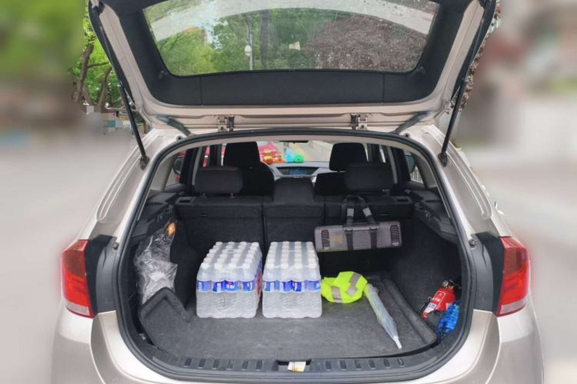 Used BMW X1 2012 sDrive18i Fashion Model Trunk