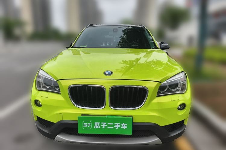 Used BMW X1 2012 sDrive18i Luxury Edition Front
