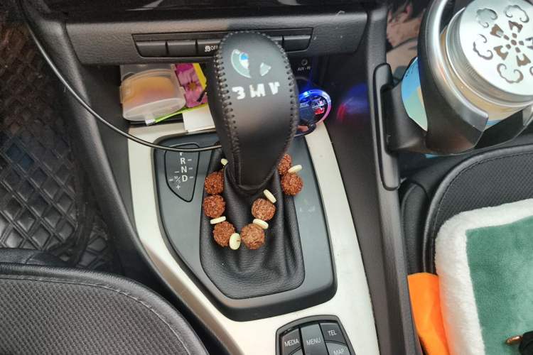 Used BMW X1 2012 sDrive18i Luxury Edition Gear Lever