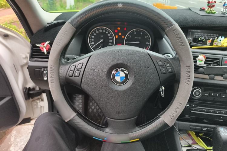 Used BMW X1 2012 sDrive18i Luxury Edition Steering Wheel