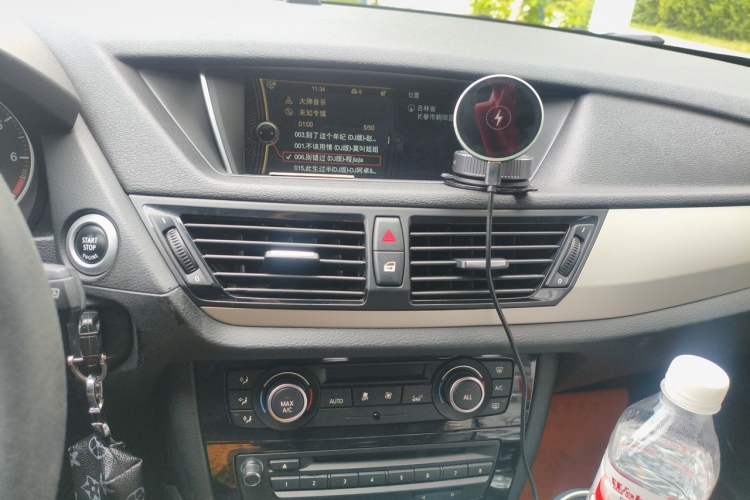 Used BMW X1 2012 sDrive18i Luxury Edition Audio And AC Panel