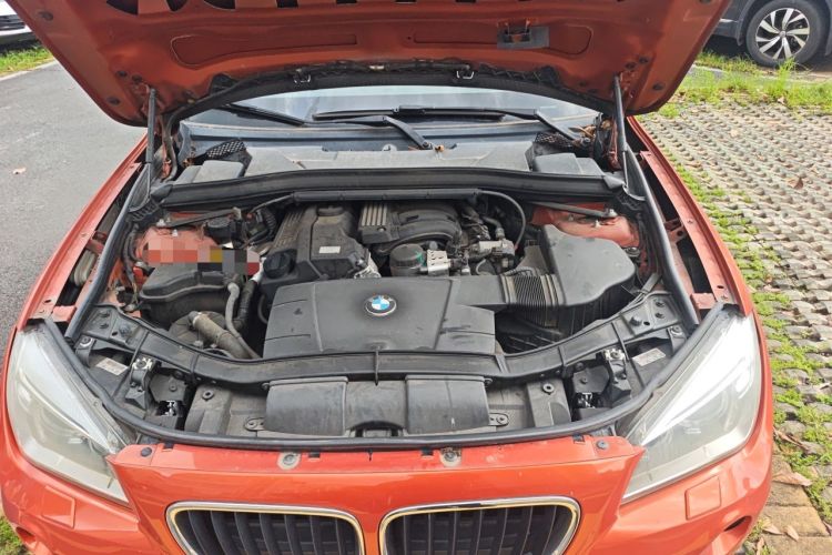 Used BMW X1 2012 sDrive18i Luxury Edition Engine Bay