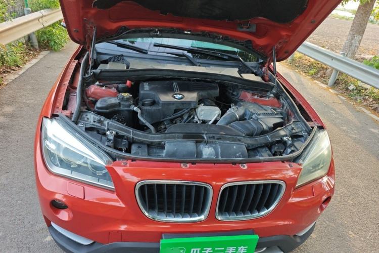 Used BMW X1 2012 xDrive20i Engine Bay